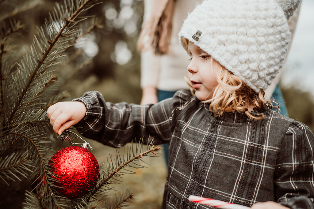 Winter Christmas Tree Farm Family Photography by Natalie Broders - December