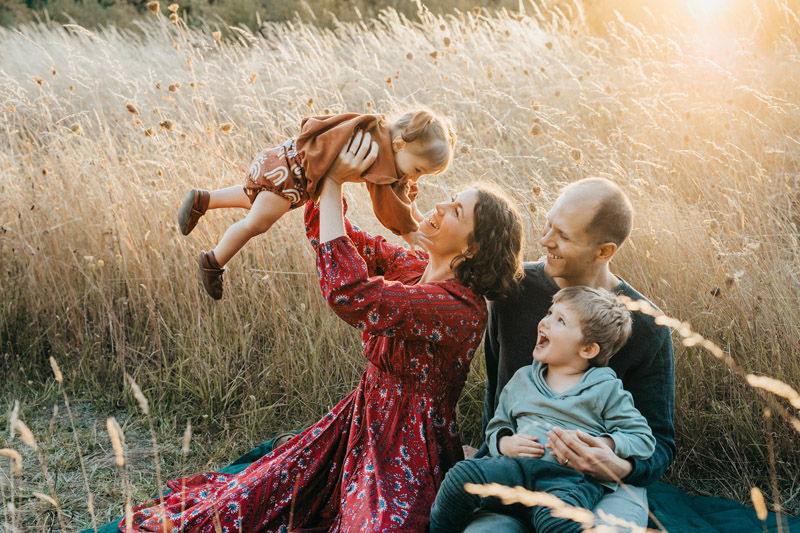 Family Photography at Cooper Mountain by Natalie Broders